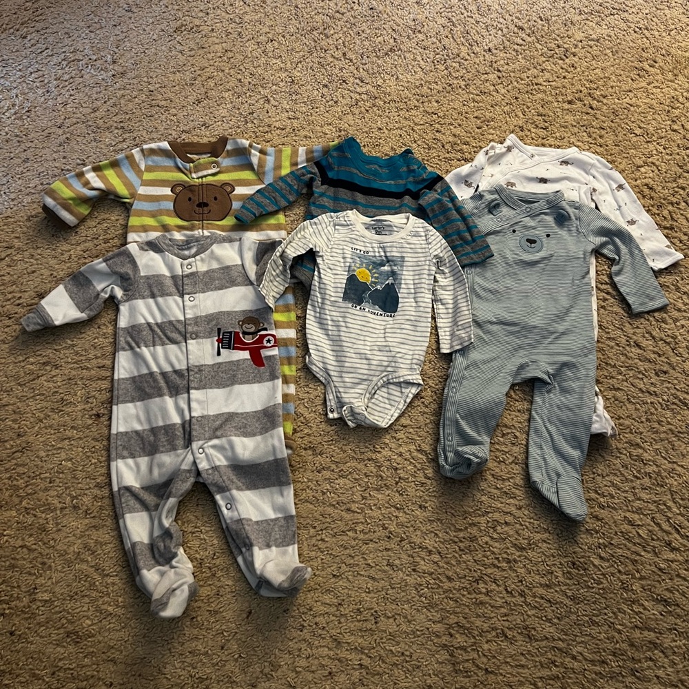 9 month boy sleeper and long sleeve onesies bundle